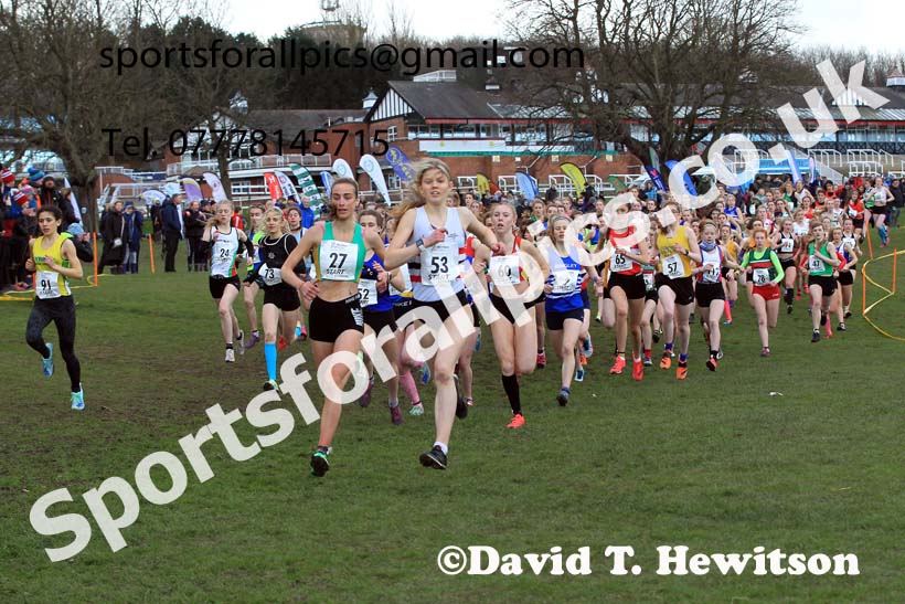 Womens under-17s 2022 Northern Cross Country Champs., Pontefract. Photo: David T. Hewitson/Sports for All Pics